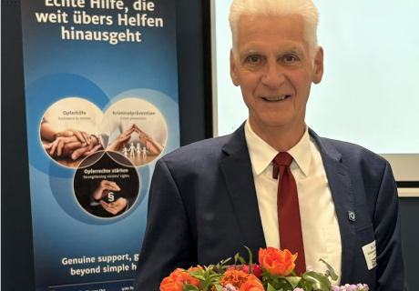 Dr. Rolf Schmachtenberg